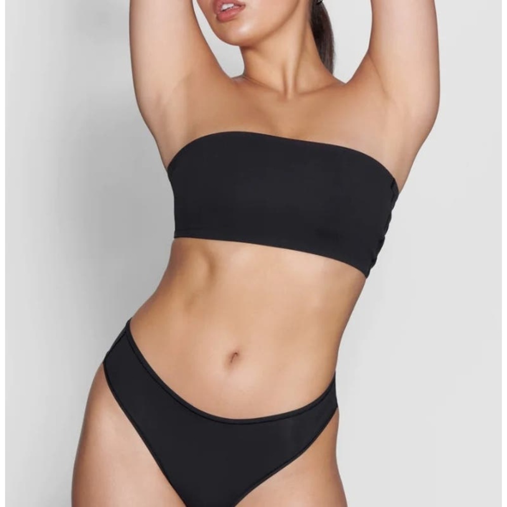 SKIMS Bandeau/Bralette in Onyx Size 2X